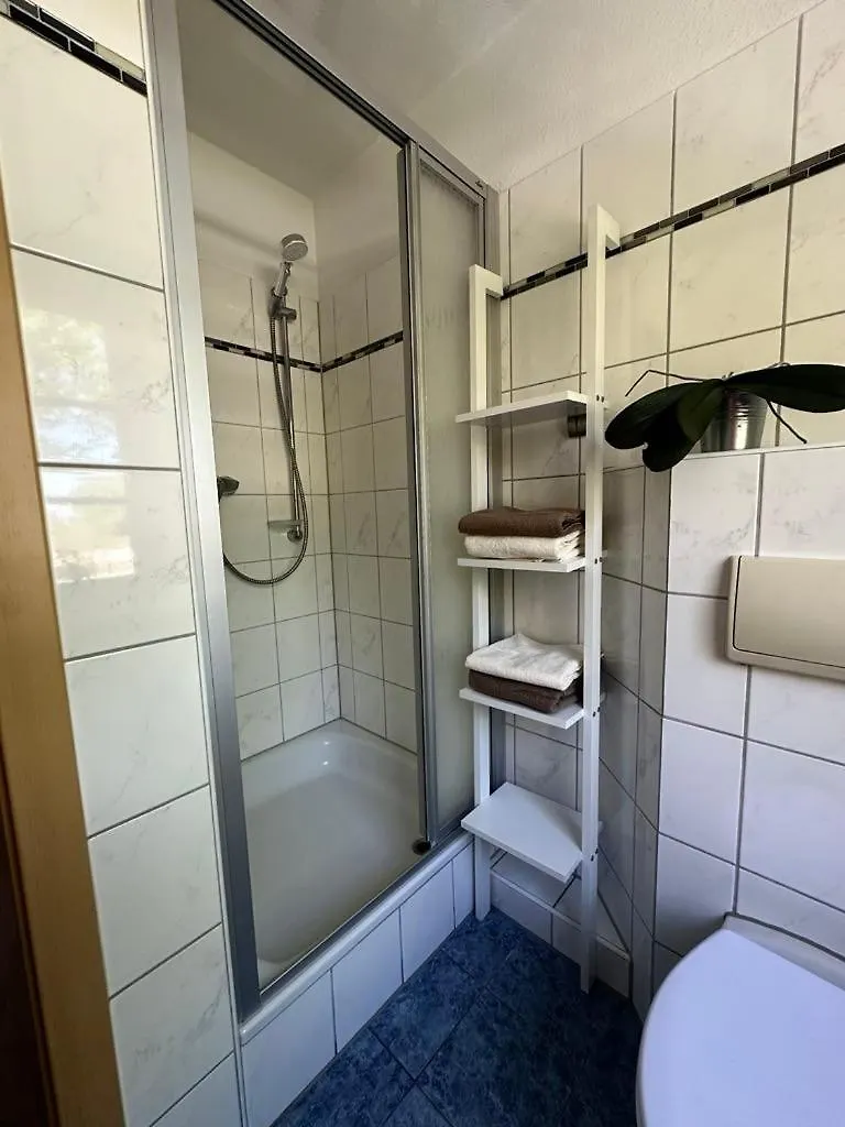 Schoen Gelegene Und Gemuetliche Ferienwohnung Am Weserufer Bremen Apartment