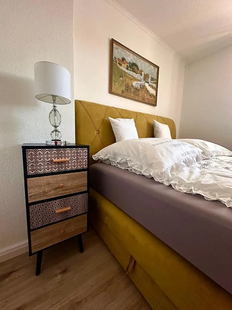 Apartment Schoen Gelegene Und Gemuetliche Ferienwohnung Am Weserufer Bremen